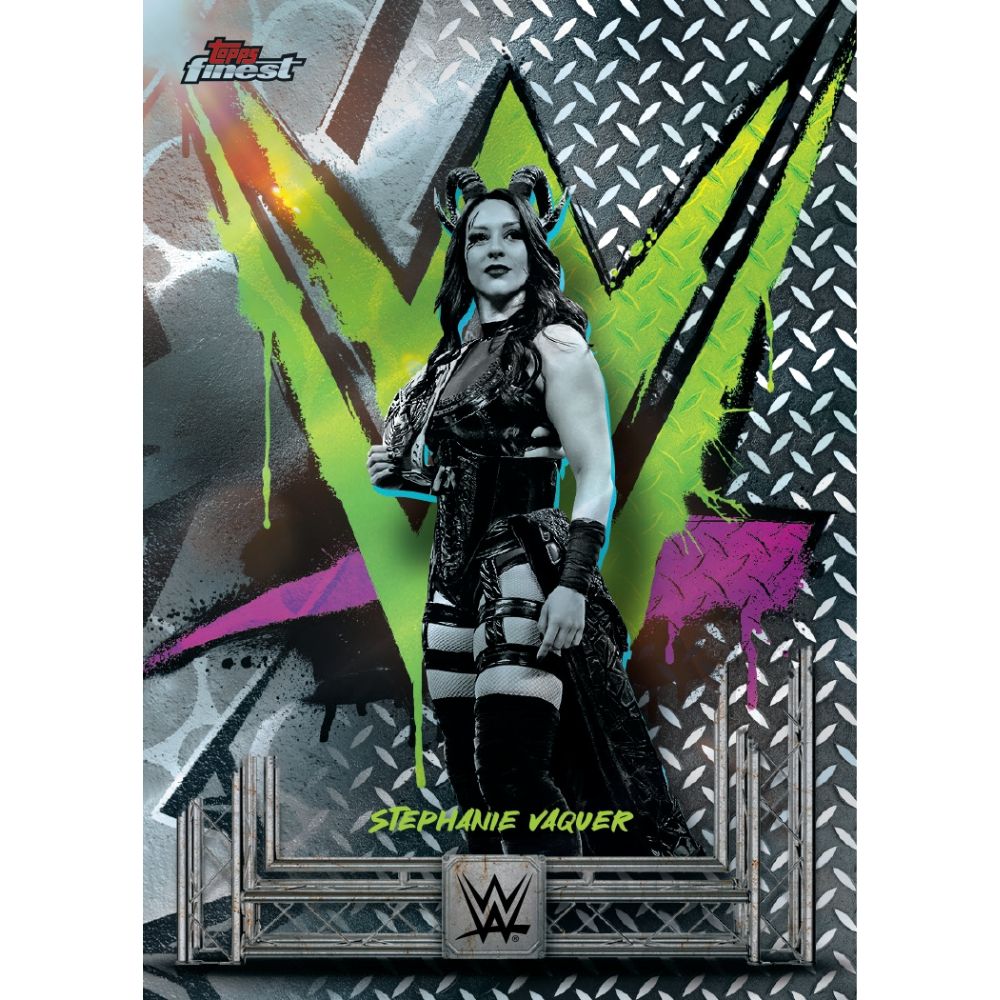 2025 Topps Finest WWE Hobby Box